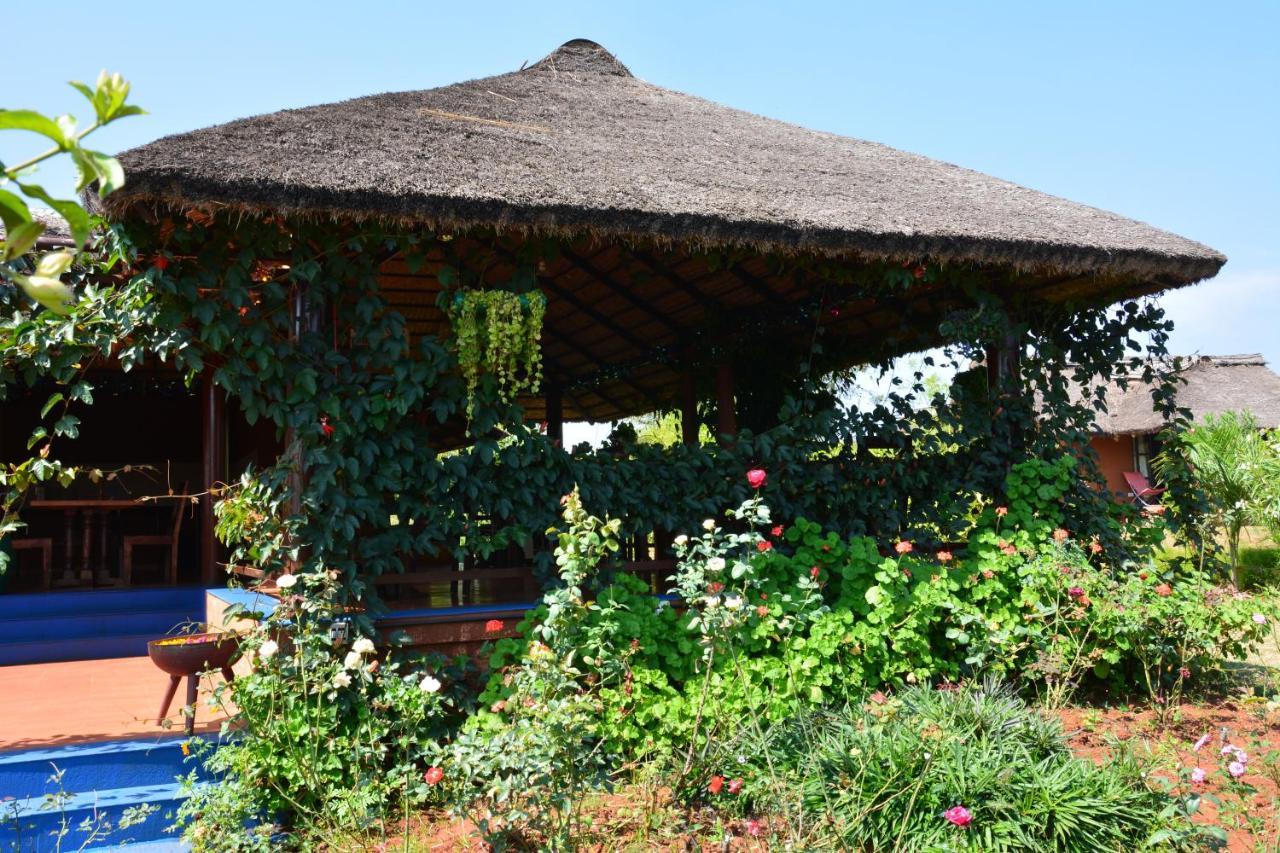 Red Earth Kabini Begūr Exterior foto